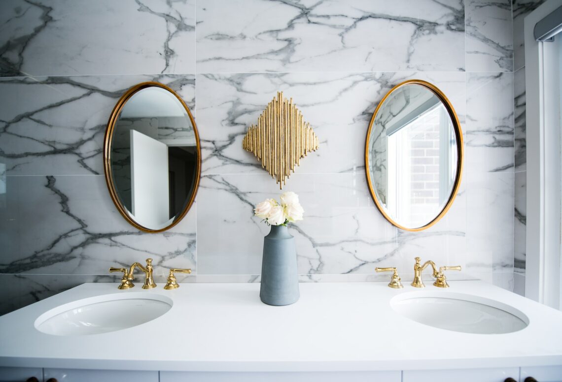 Gold Bathroom Accessories