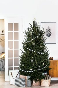 Minimalist Christmas tree ornaments