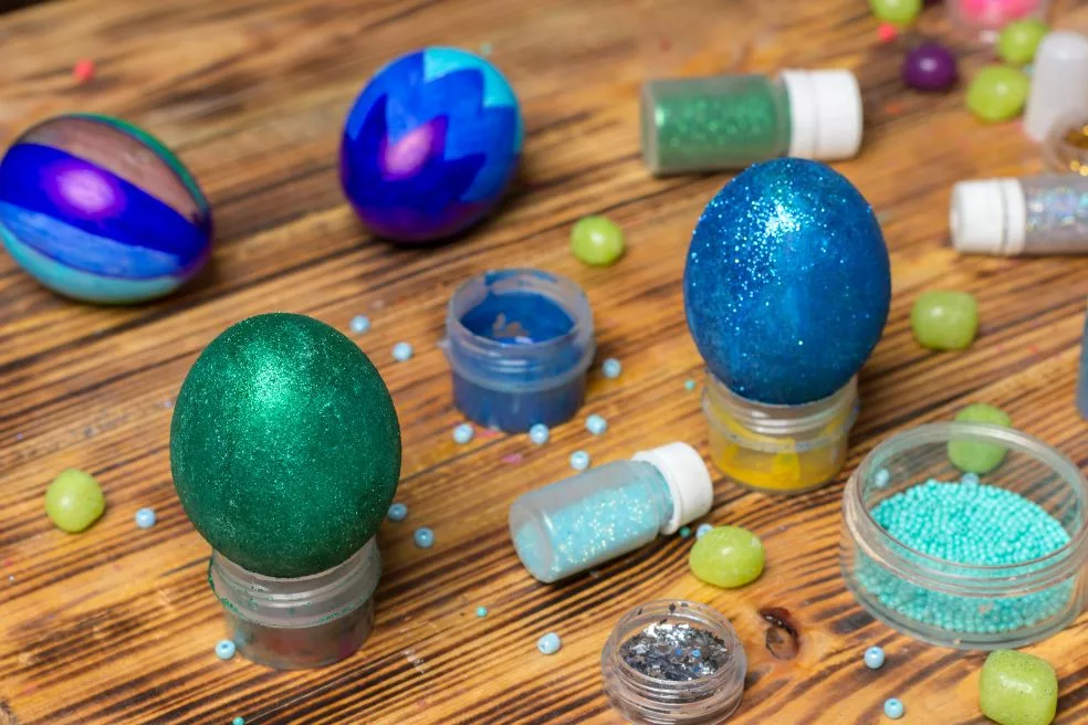 Glittered Easter eggs